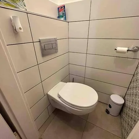 Apartment Classic Flat Near The Danube Budapest